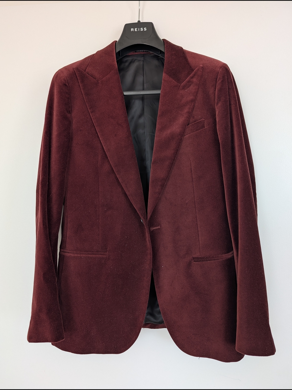 Reiss Men's Deep Burgundy Velvet Blazer - 38R